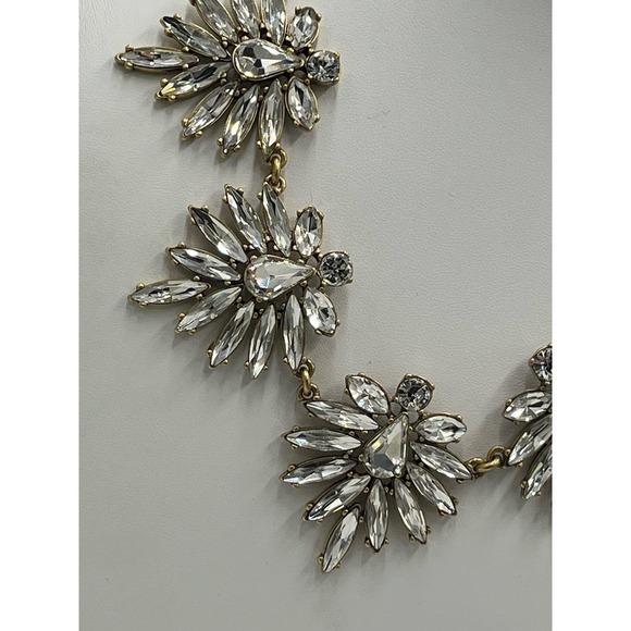 J. Crew‎ Clear Spear Prong Set Faceted Rhinestone Statement Necklace - Picture 4 of 14